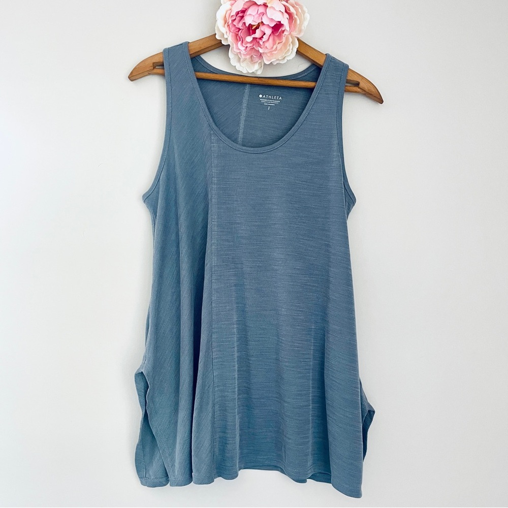 Athleta Soft Blue Tank Top Small